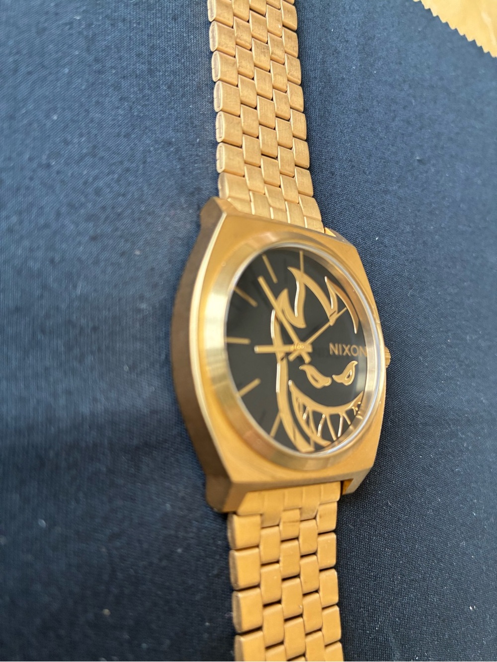 Nixon Spitfire Time Teller  – Gold/Fireball - Picture 3 of 5
